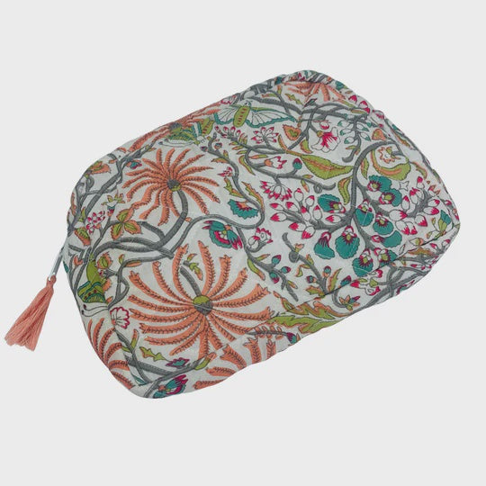 Pia Toiletry Bag Cotton Apricot