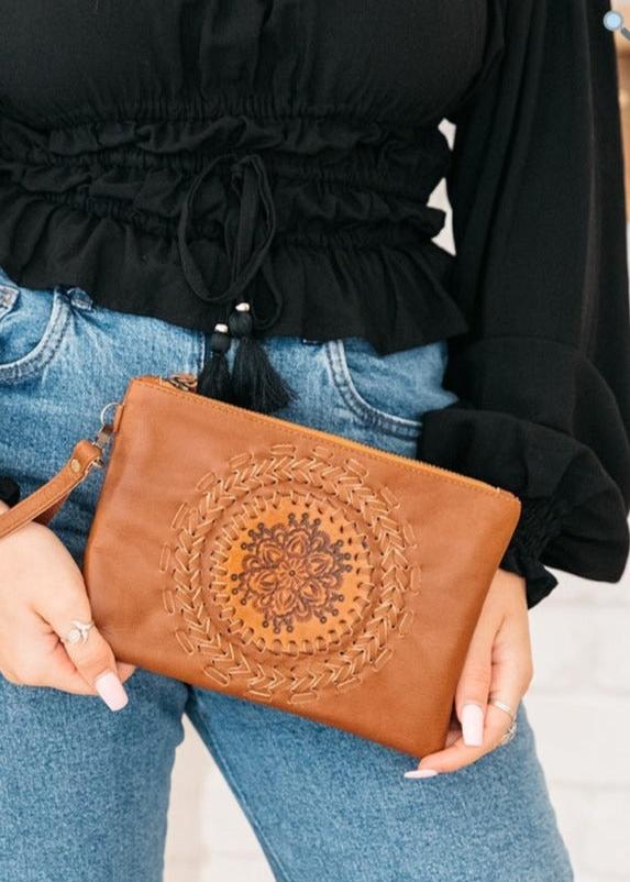 Aloha Tassel Clutch - Tobacco