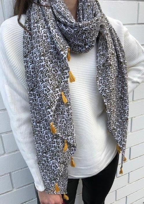 TRIPP Destiny Tassel Scarf