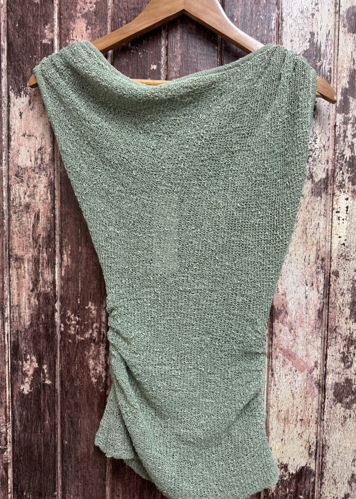 Soft Blooming Longline Top