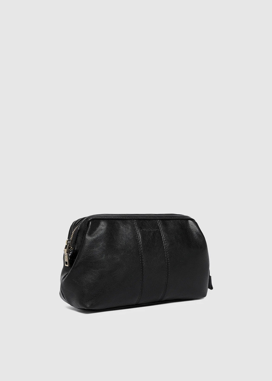 Albie Saddle Toiletry Bag Black
