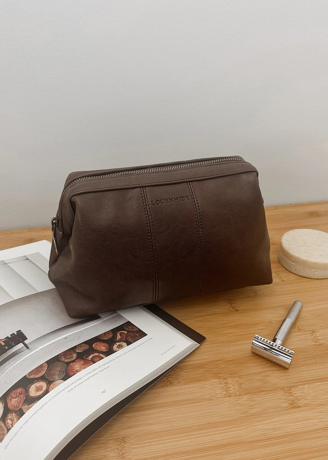 Albie Saddle Toiletry Bag Chocolate
