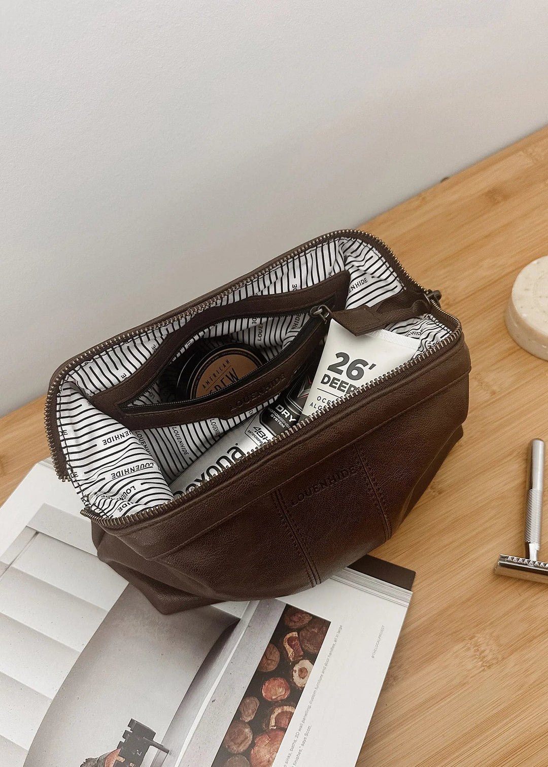 Albie Saddle Toiletry Bag Chocolate