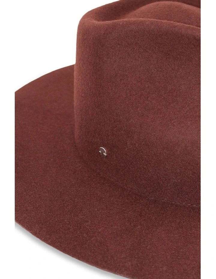 Amie Fedora in Auburn