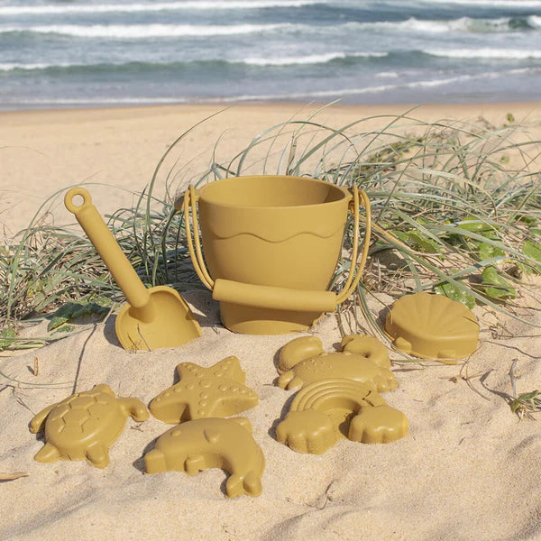 Silicone 8pc Bucket & Spade Set - Sunshine