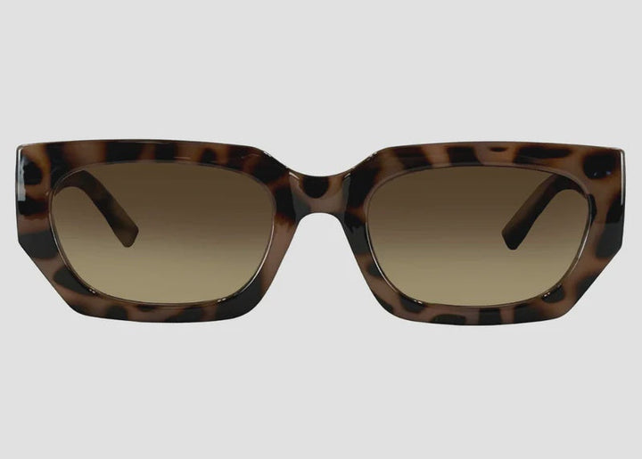 CARVE Vinca Gloss Creamy Tort - Brown Lens