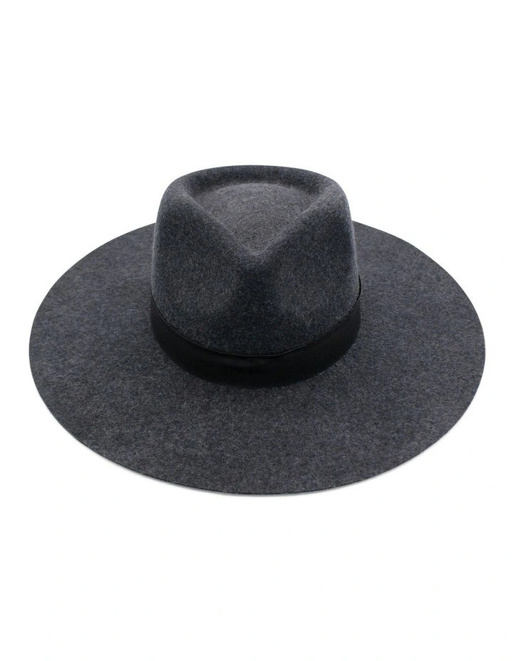 Santos Wool Felt Fedora in Charcoal Black