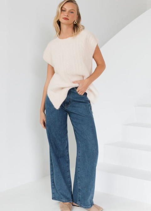 Lixue Cable Knit Vest Cream