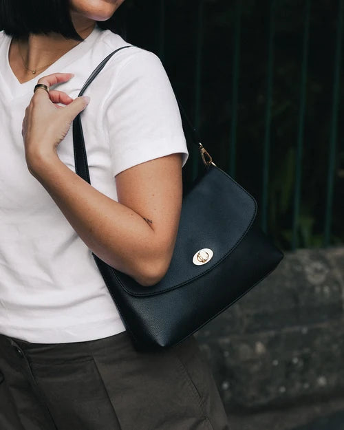 NISHA Shoulder Bag Black
