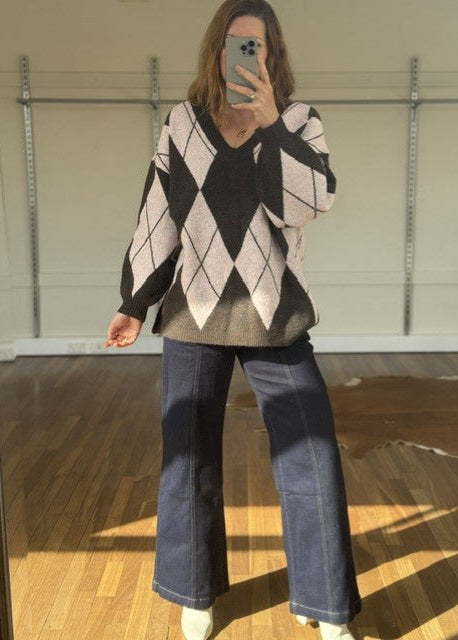 Diamond Trail V Neck Jumper