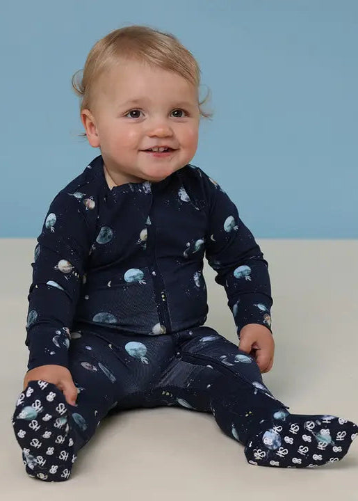 Milky Way Organic Snuggle Sleepsuit Zip Footie