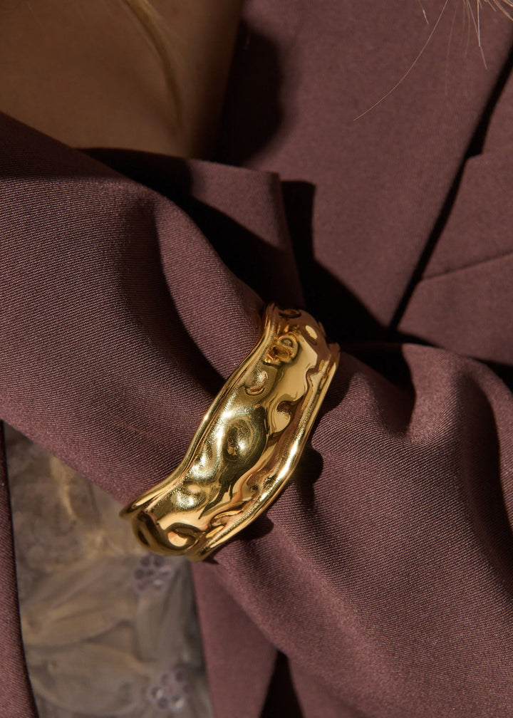LOU Statement Cuff