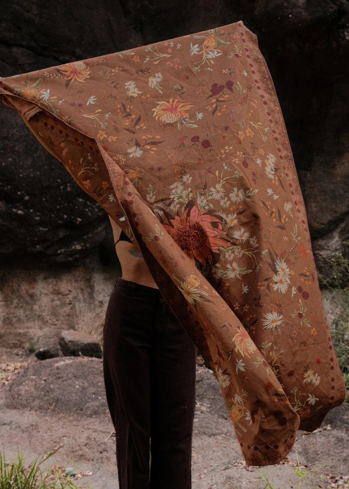 NATIVE RITUAL - SAND FREE BEACH TOWEL