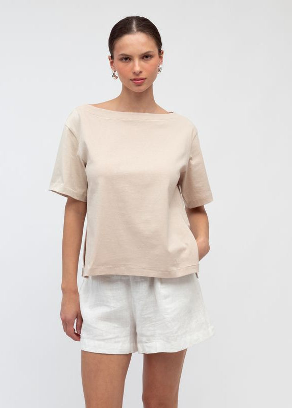 Jenna Boat Neck Tee Nougat