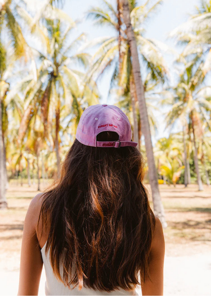 FORGET ME NOT CAP IN BLUSH