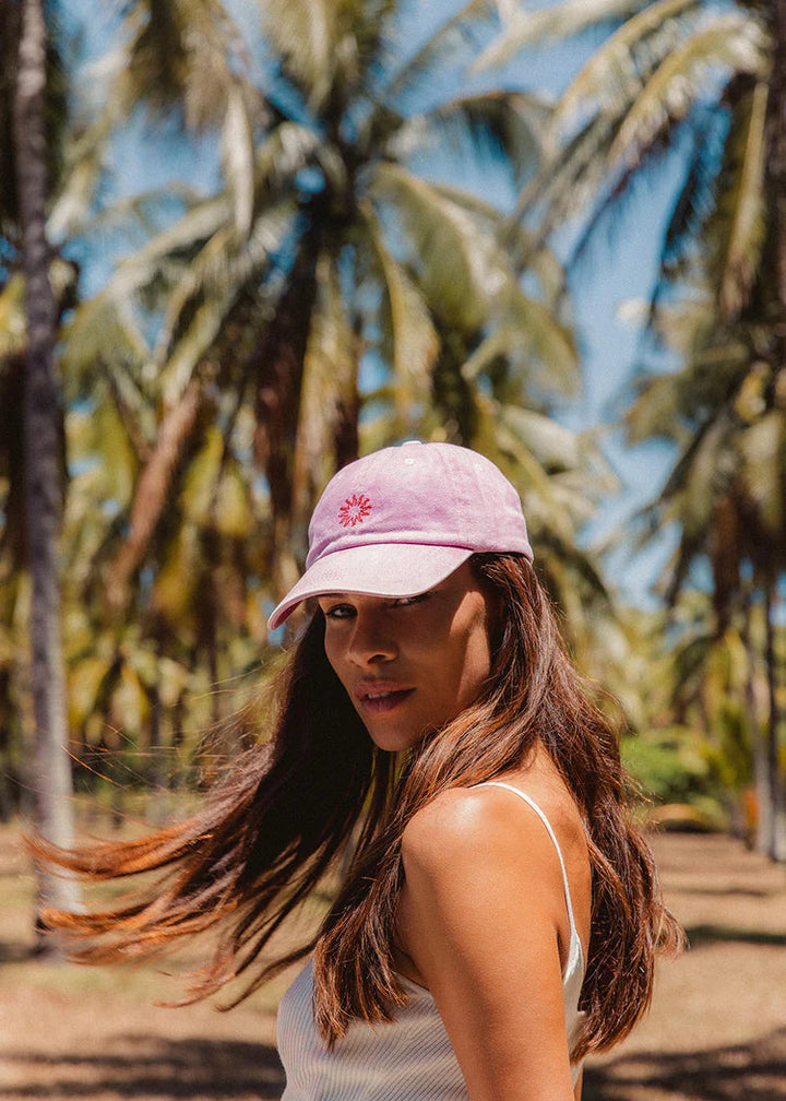 FORGET ME NOT CAP IN BLUSH