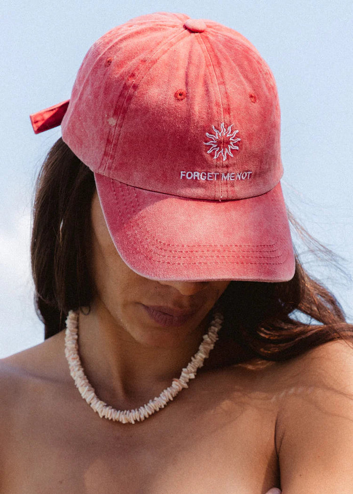 FORGET ME NOT CAP IN CHILLI