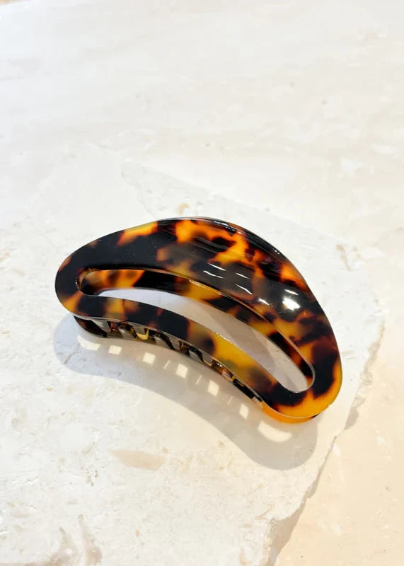 Oval Tort Hair Claw Clip Dark