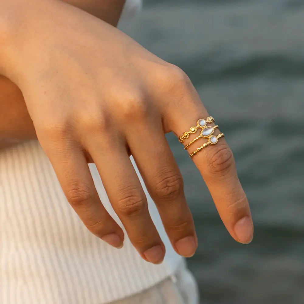 Boho & Mala 18k Gold 3 Stone Ring Stainless Steel (adjustable)