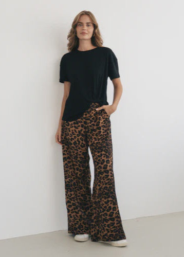 Noir Leopard Pant