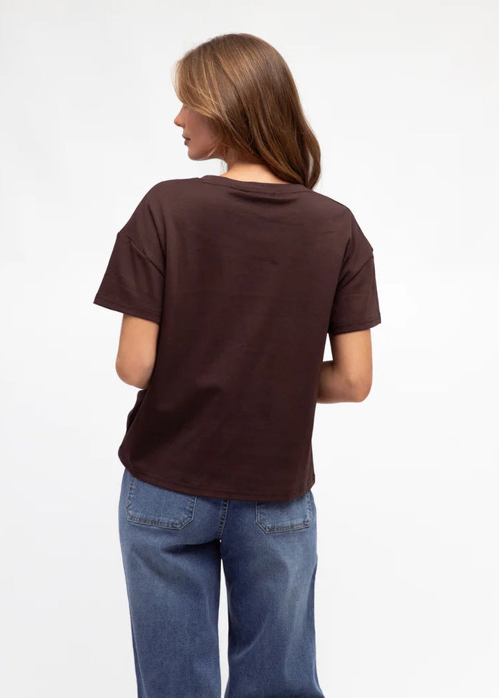 Easy Tuck Tee