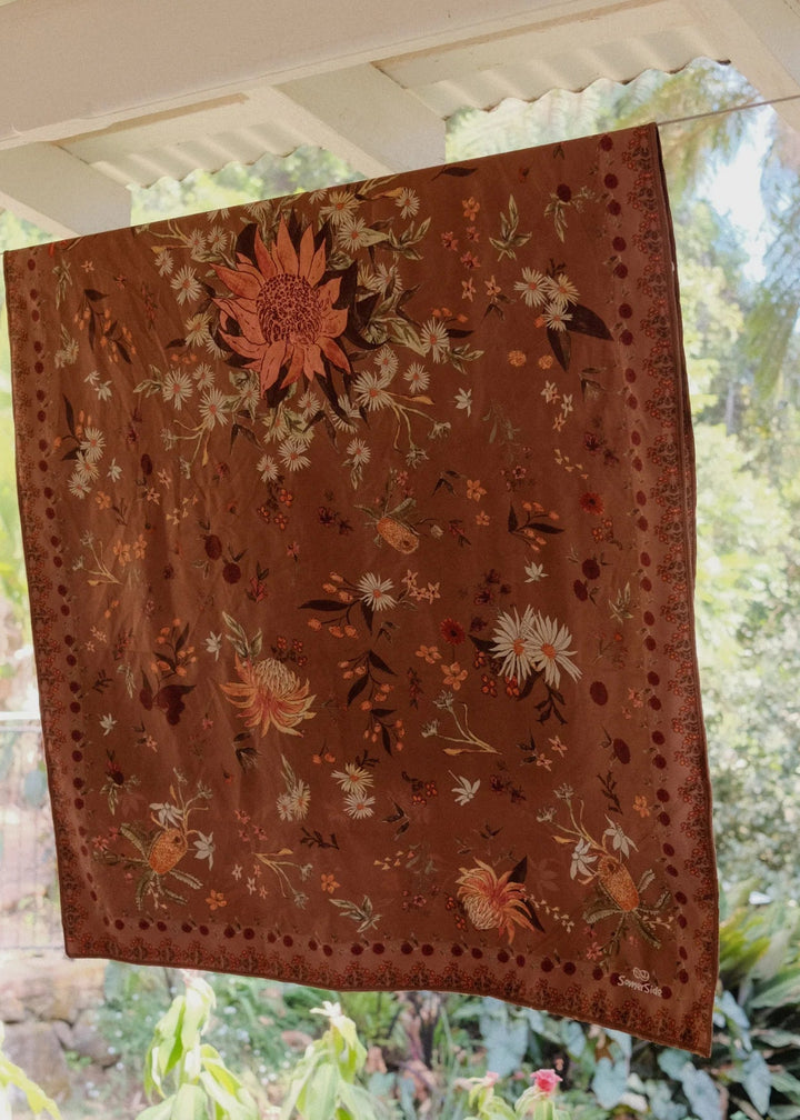 NATIVE RITUAL - SAND FREE BEACH TOWEL