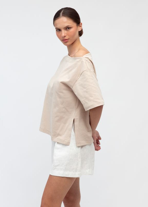 Jenna Boat Neck Tee Nougat