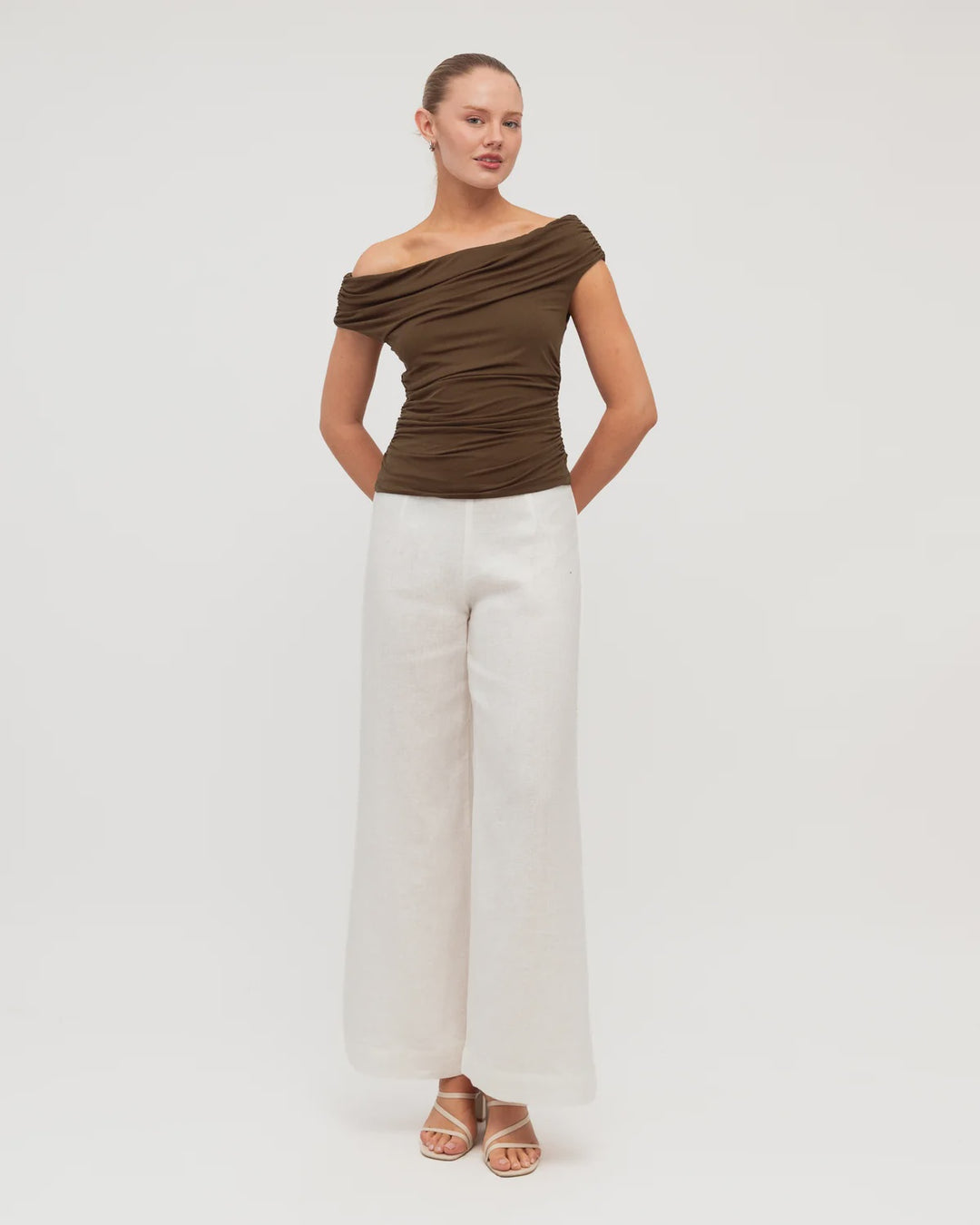 Jasmine Off the Shoulder Top Chocolate