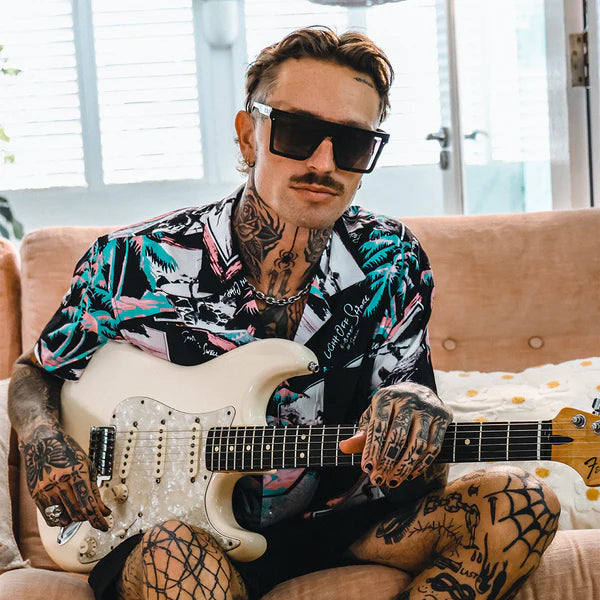 SIN THE BAR Black  - Smoke Sunglasses