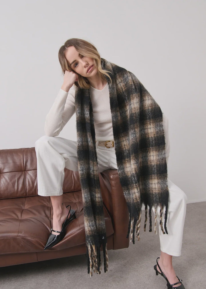 ELENA Checkered Fluffy Scarf