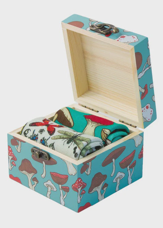 The Nature Box Socks