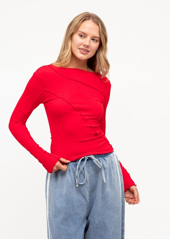 Seams Right Top Red