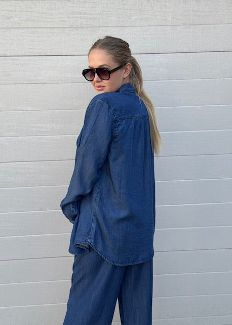 Country Denim Deliah Relaxed Shirt