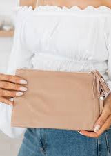 Aloha Tassel Clutch - Light Tan