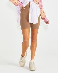 Stormi Seamfree Shorts Mocha