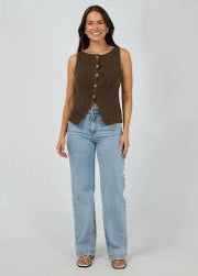 Leonie Vest