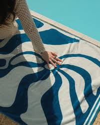 DRIFT BEACH TOWEL
