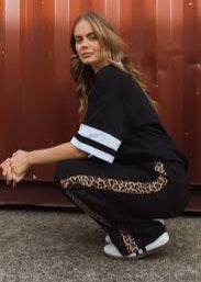 Sorority Oversized Boyfriend Tee Black