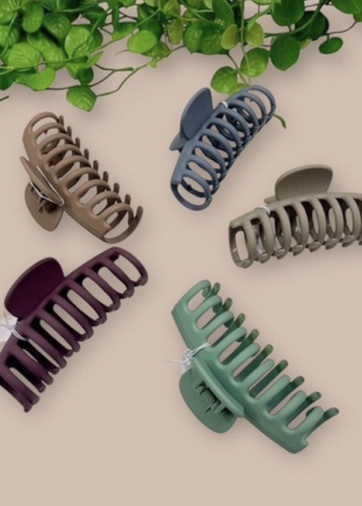 Bella Claw Clip Sage