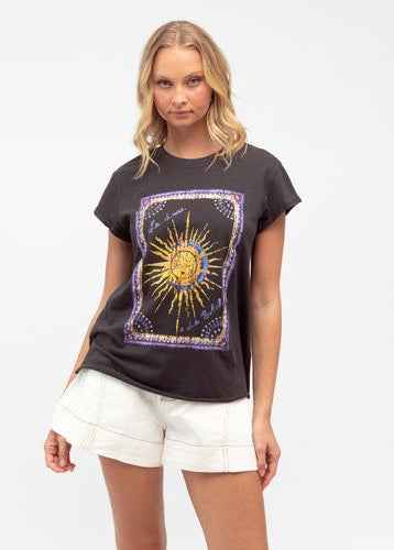 Soleil Vintage Tee
