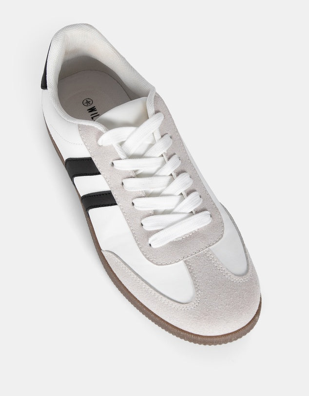 CAPER WHITE/BLACK SNEAKER