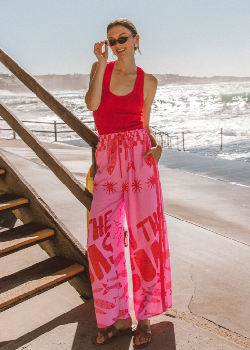 Lia Scoop Tank Red
