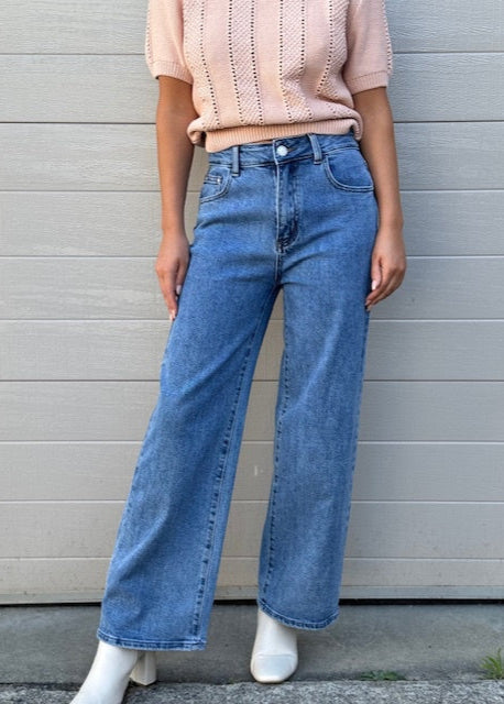 Country Denim Accolade Jean Mid Blue