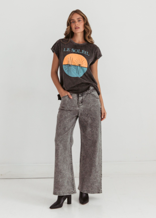 Tee Ree Paper Heart Le Soleil Tee – Ree-Wind Clothing