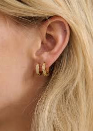 STILLA Diamonte' 18K Gold Plated Earrings