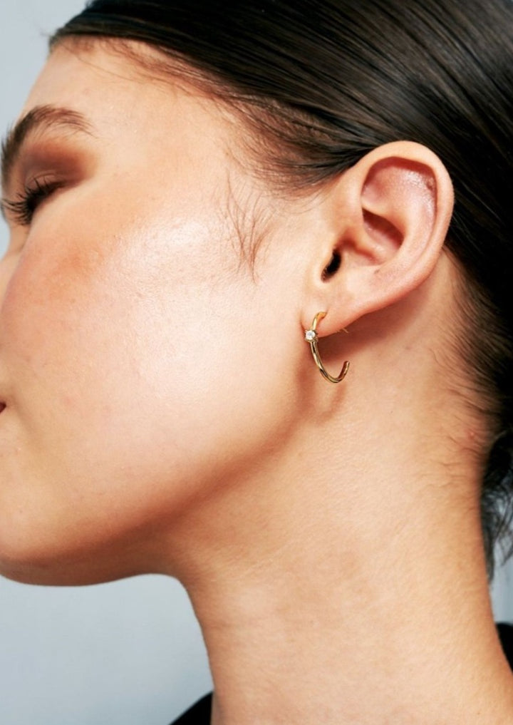 Minimal Diamonte' Gold Plated Earrings