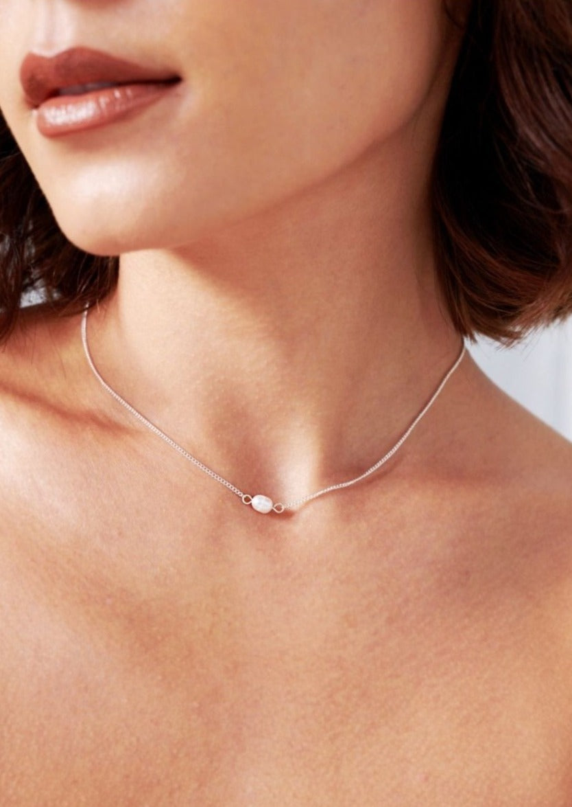 Single Pearl Silver Necklace