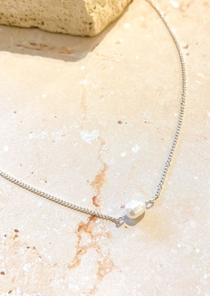 Single Pearl Silver Necklace