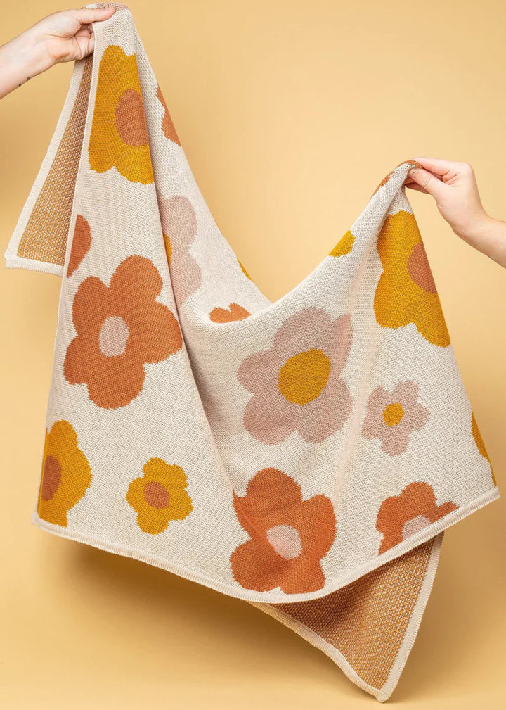 Organic Cotton Knitted Baby Blanket BLOOM