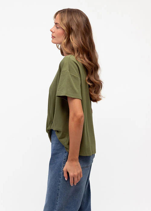 Easy Tuck Tee Olive